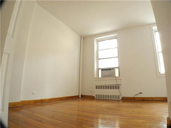 2nd image of 252 E 33rd St APT 4F