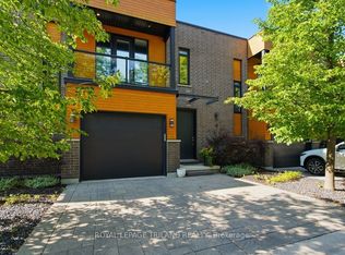 433 Hyde Park Rd #4, London, ON N6H 0H5
