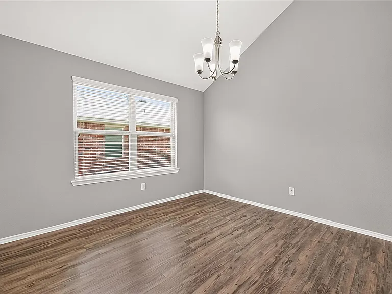 6014 Namika St — Photo 6