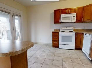 1133 Commonwealth Ave #22, Allston, MA 02134