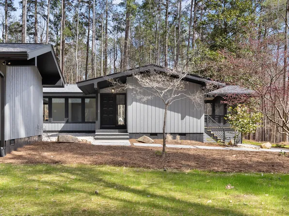 202 Mimosa Dr, Chapel Hill, NC 27514