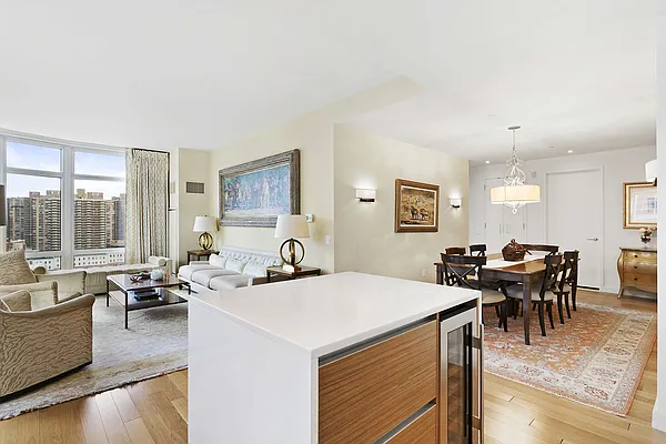 Sold by Compass | media 2