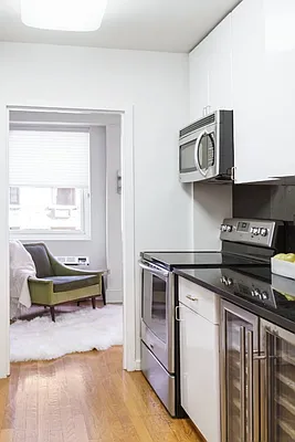 Sold by Level Group | media 5