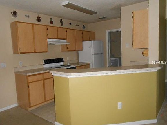3rd image of 6566 Swissco Dr Unit 413