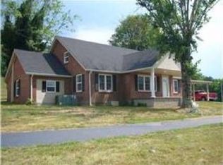 6347 Hartsville Rd, Dixon Springs, TN 37057
