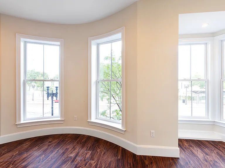 1902 Washington St #2 — Photo 15