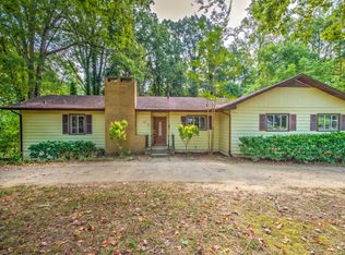 393 East Dr, Oak Ridge, TN 37830