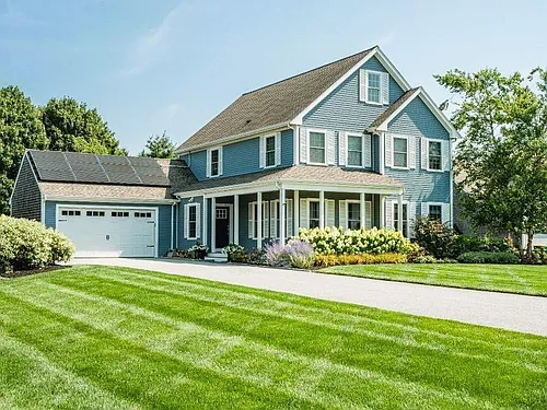 24 Randolph Way Photo 1