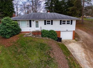 176 Faircrest St SW, Canton, OH 44706