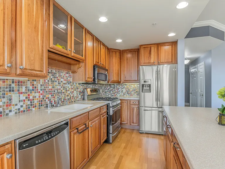 360 W Washington Ave #1001 — Photo 13