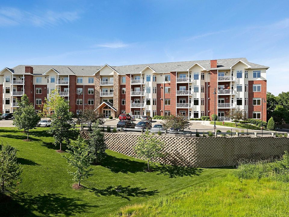 1st image of 1776 Steiger Lake Ln APT 110