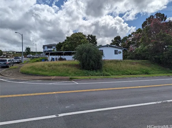 1745 Hooui Pl, Pearl City, HI 96782