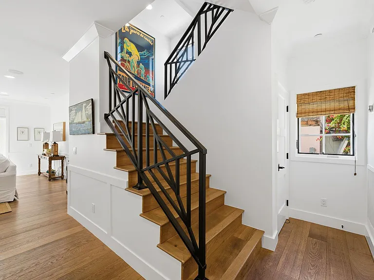 305 Montero St — Photo 12