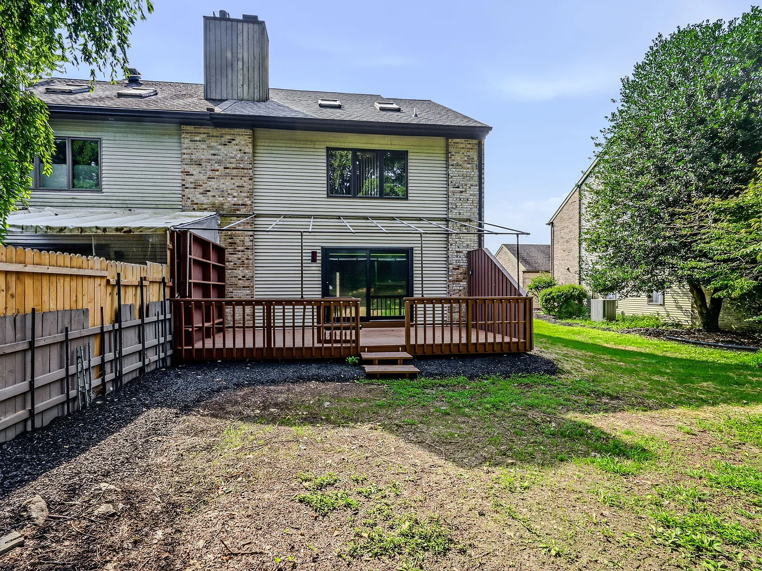 3 bed, 2.5 bath, 2152 sqft, $2,750 — Photo 4