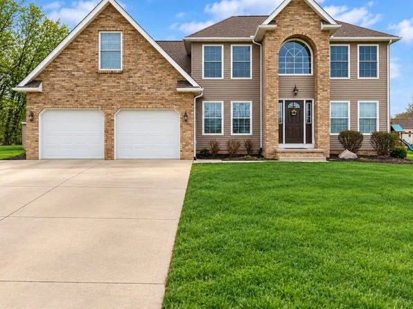 15 Grant Dr, Shelby, OH 44875