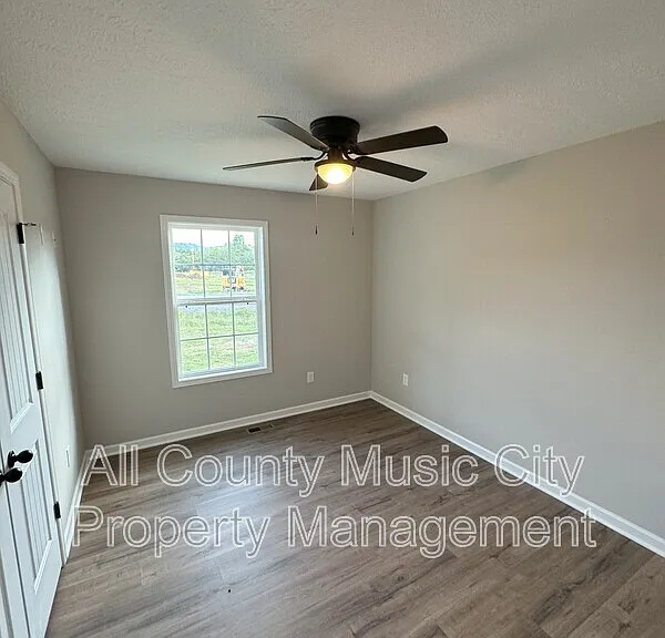 1604 Alan Perryman Ave — Photo 9