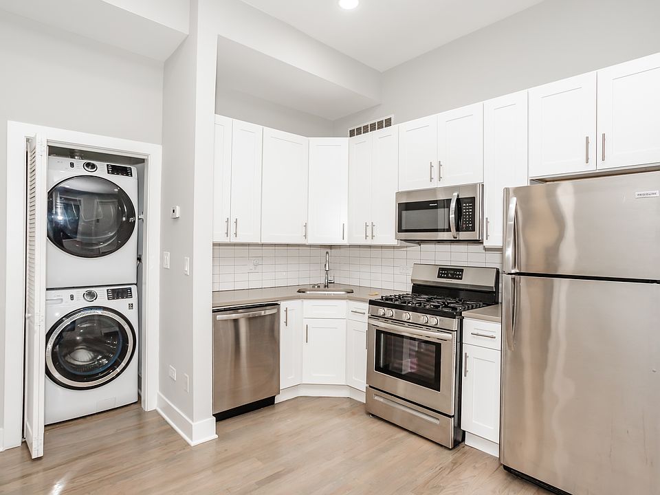 1st image of 807 N Wabash Ave APT 2W