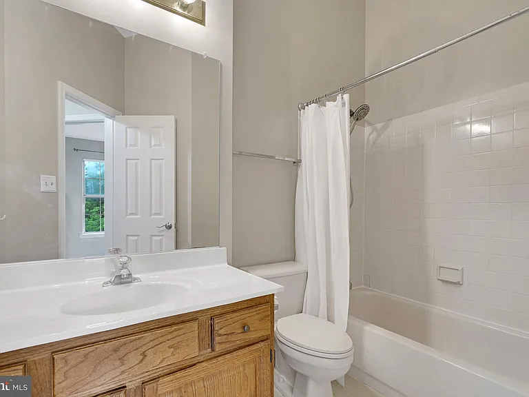 44030 Gala Cir — Photo 22