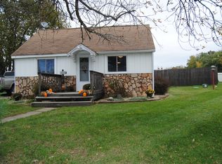 14246 Cooks Mills Rd, Humboldt, IL 61931