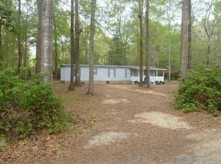 9 Joyce Lumpkin Ln, Picayune, MS 39466