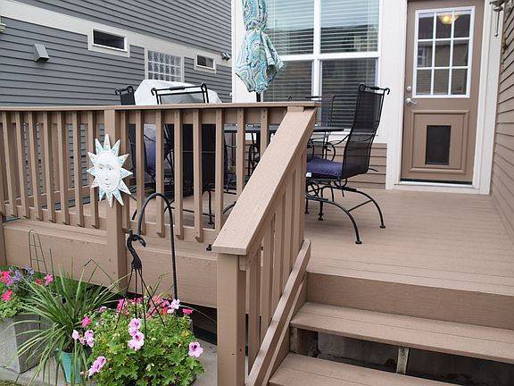 Back yard Trex deck