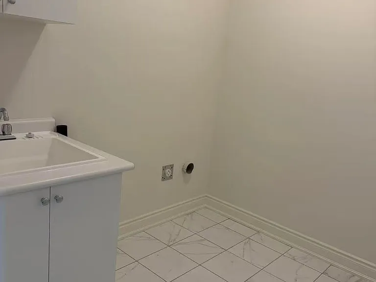 1466 Wheatcroft Dr — Photo 20