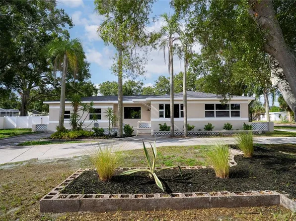 4566 28th Ave N, Saint Petersburg, FL 33713