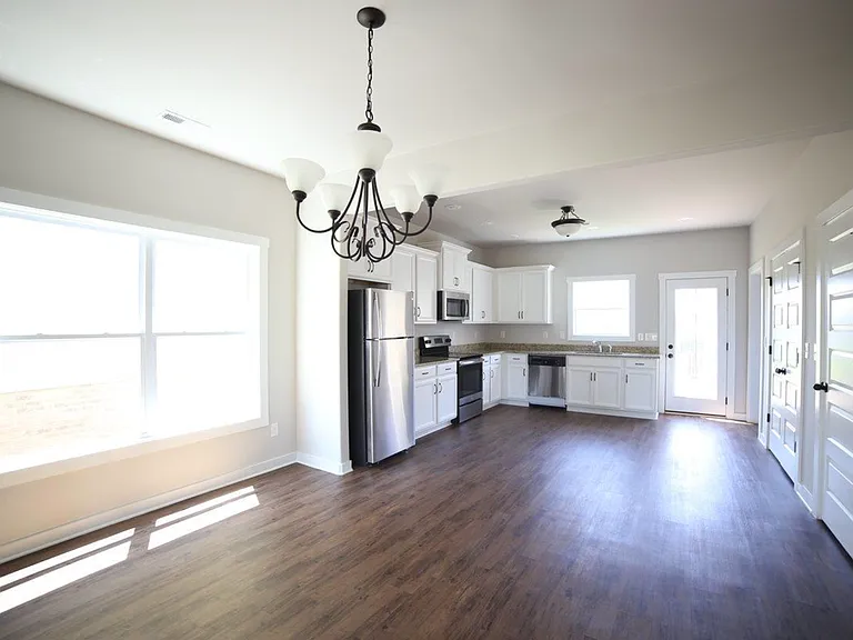 6410 Midtowne Ln NW — Photo 19