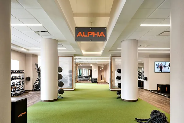 Rented by The Moinian Group | media 17