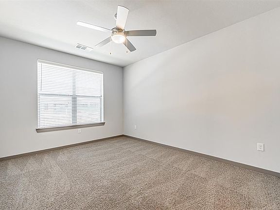 4th image of 13351 Cityscape Ave #8108