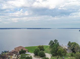 12344 Oak Cove Pt, Conroe, TX 77304
