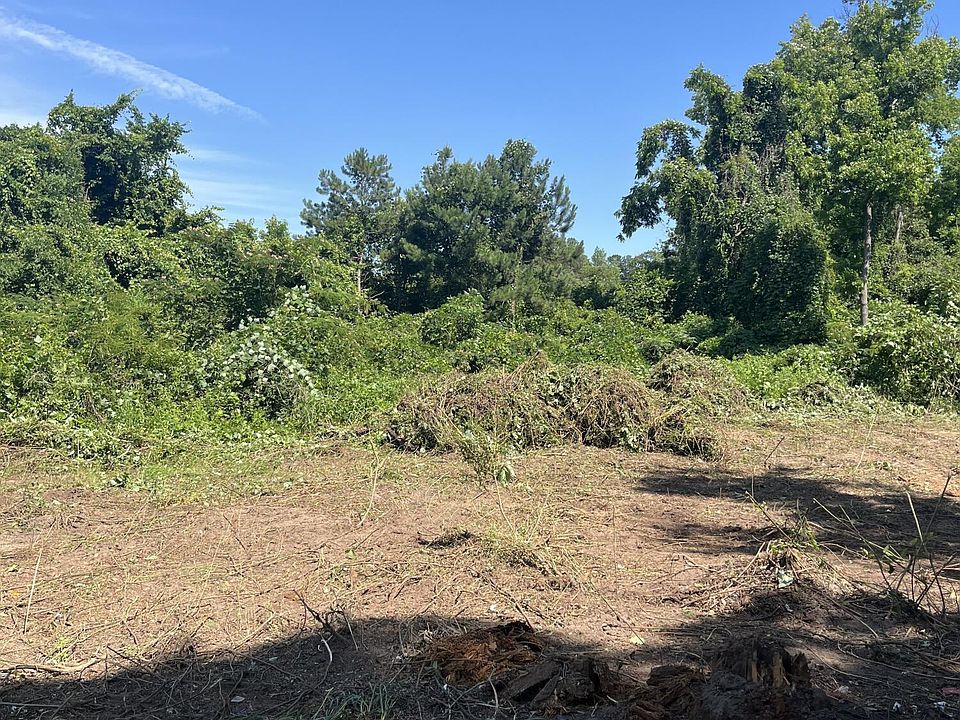 2nd image of 4506 Ebenezer Church Rd