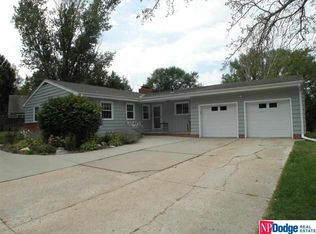 718 S 114th St, Omaha, NE 68154