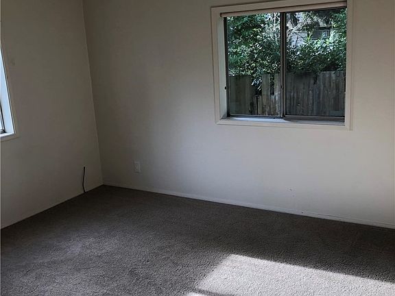 3rd image of 14515 Fremont Ave N