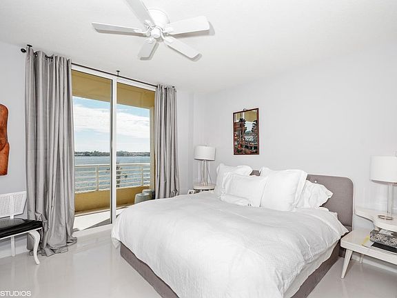 1551NFlagglerDr501_Hi-Res_153