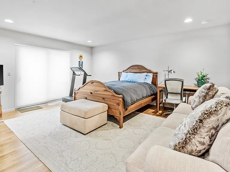 34 Park Cir — Photo 11