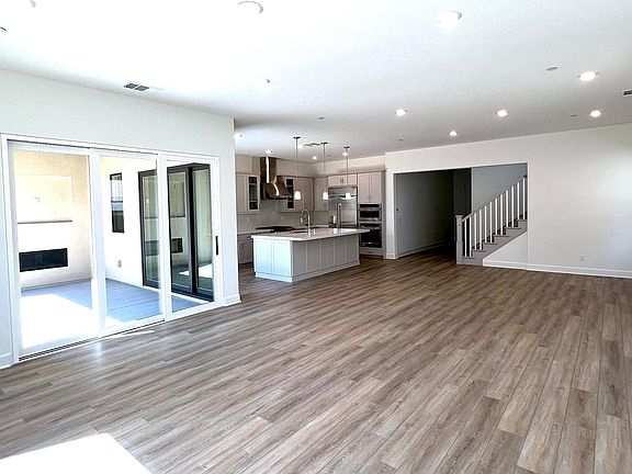 4th image of 11023 Mount Blanca Dr