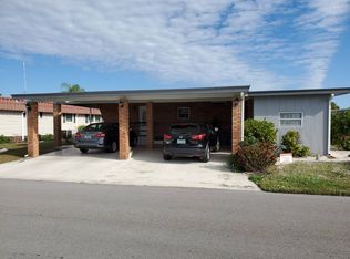 395 Hidden Cove Rd, North Fort Myers, FL 33917