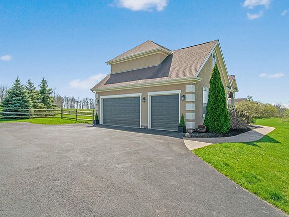 3rd image of 16275 Riverbirch Dr