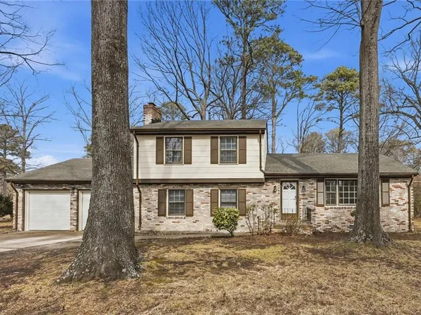 4101 Forresthills Dr, Portsmouth, VA 23703