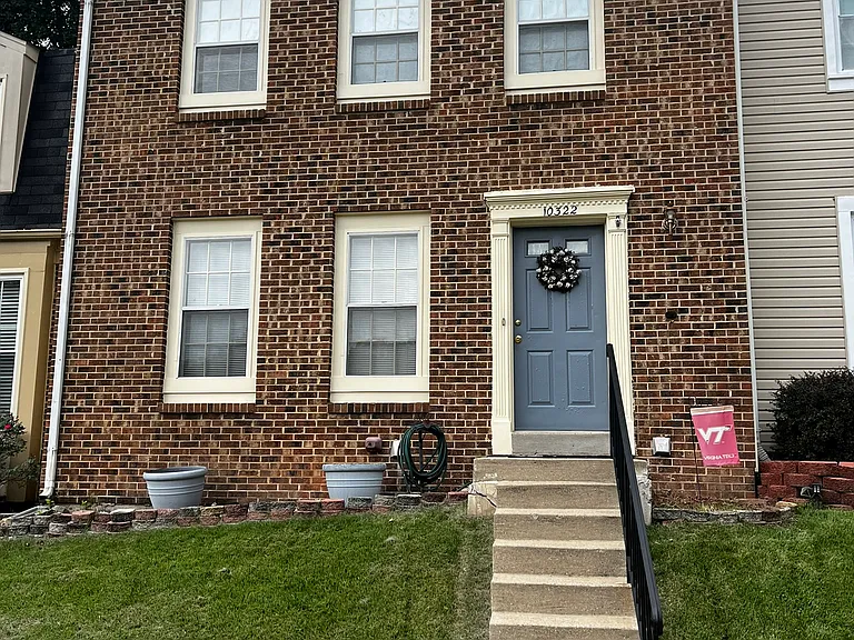 10322 Mockingbird Pond Ct — Photo 1