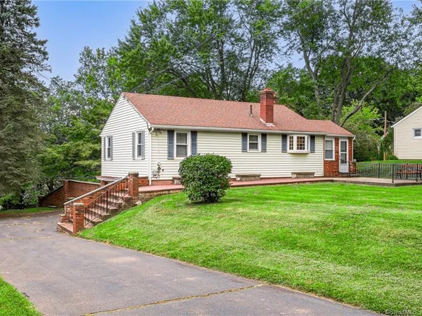 22 Woodland Road, Portland, CT 06480