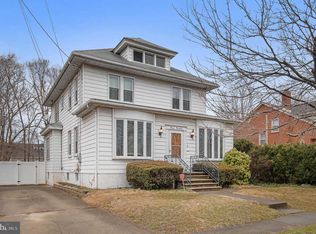 2031 Sycamore St, Haddon Heights, NJ 08035