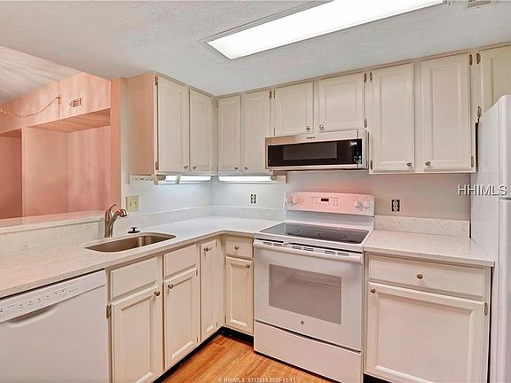 4th image of 300 Woodhaven Dr APT 3110