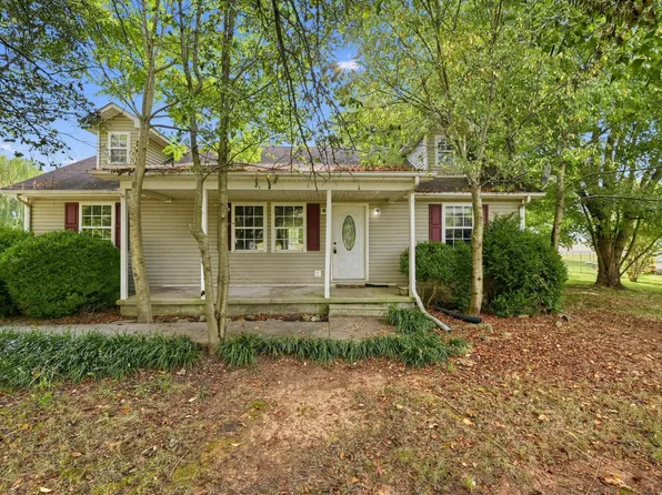 111 Oakdale Dr, Russellville, KY 42276