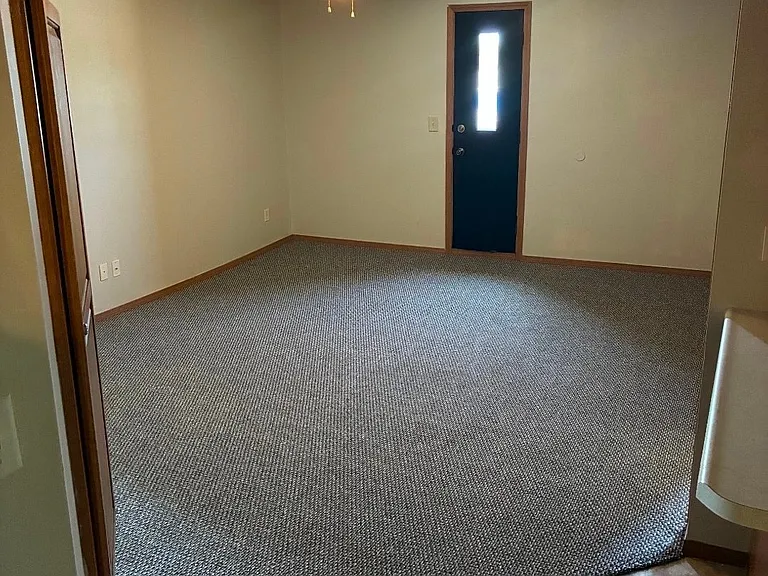 831 Main St #2 — Photo 3