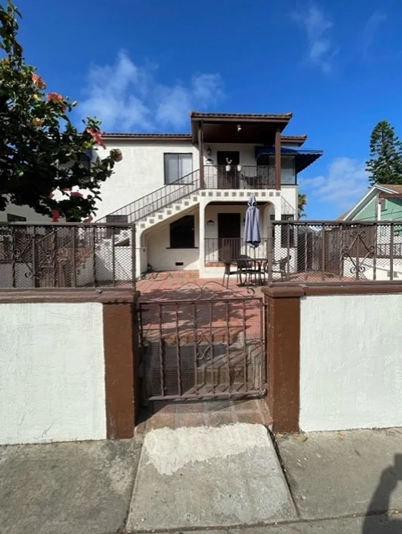 Charming Old Town Retreat | 2 Bed 1 Bath | Prime San Diego Location — Photo 2