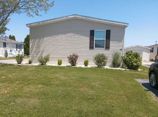 19 Blue Bird Ln, Beecher, IL