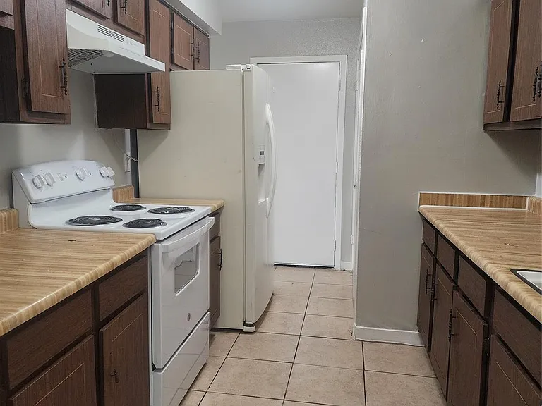 4034 Belle Park Dr #4034 — Photo 6