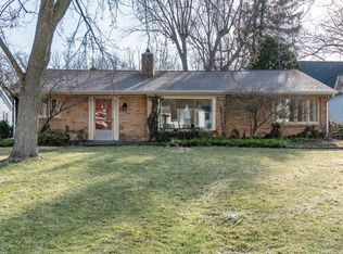 2235 Mount Curve Ave, Saint Joseph, MI 49085